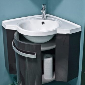 Lavabo d'angle en céramique